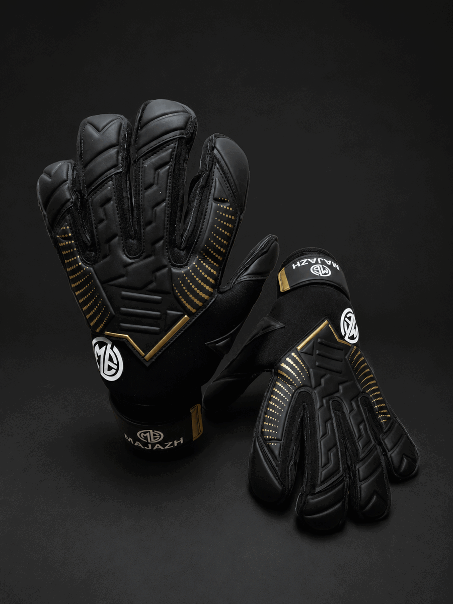 Black and gold Majazh goalkeeper glove